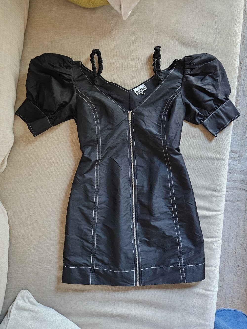 Ganni Puff-Sleeve Zip-Front Mini Dress in Black - Picture 3 of 12